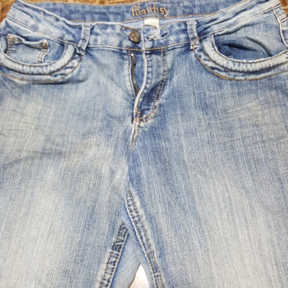 Jeans - Picture 2 of 4